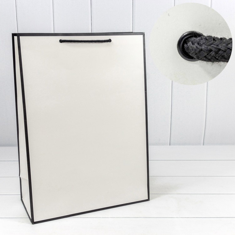 Пакет подарочный "Рамка узкая" Белый/Чёрный 32*45*15 230г 1/20 1/80 Арт: 224A